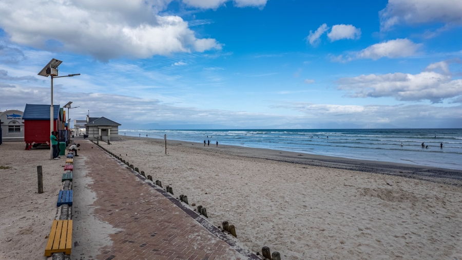 3 Bedroom Property for Sale in Muizenberg Western Cape